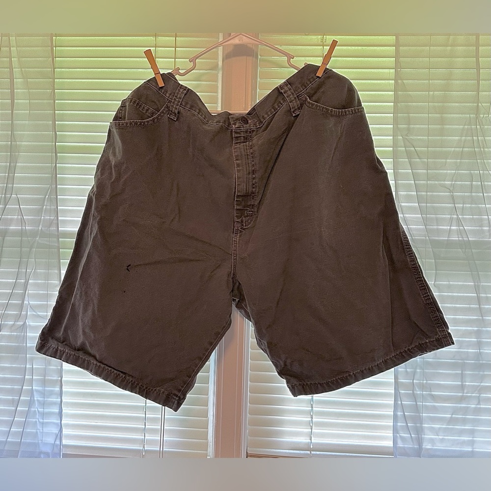 Charcoal Gray Wrangler Carpenter Shorts